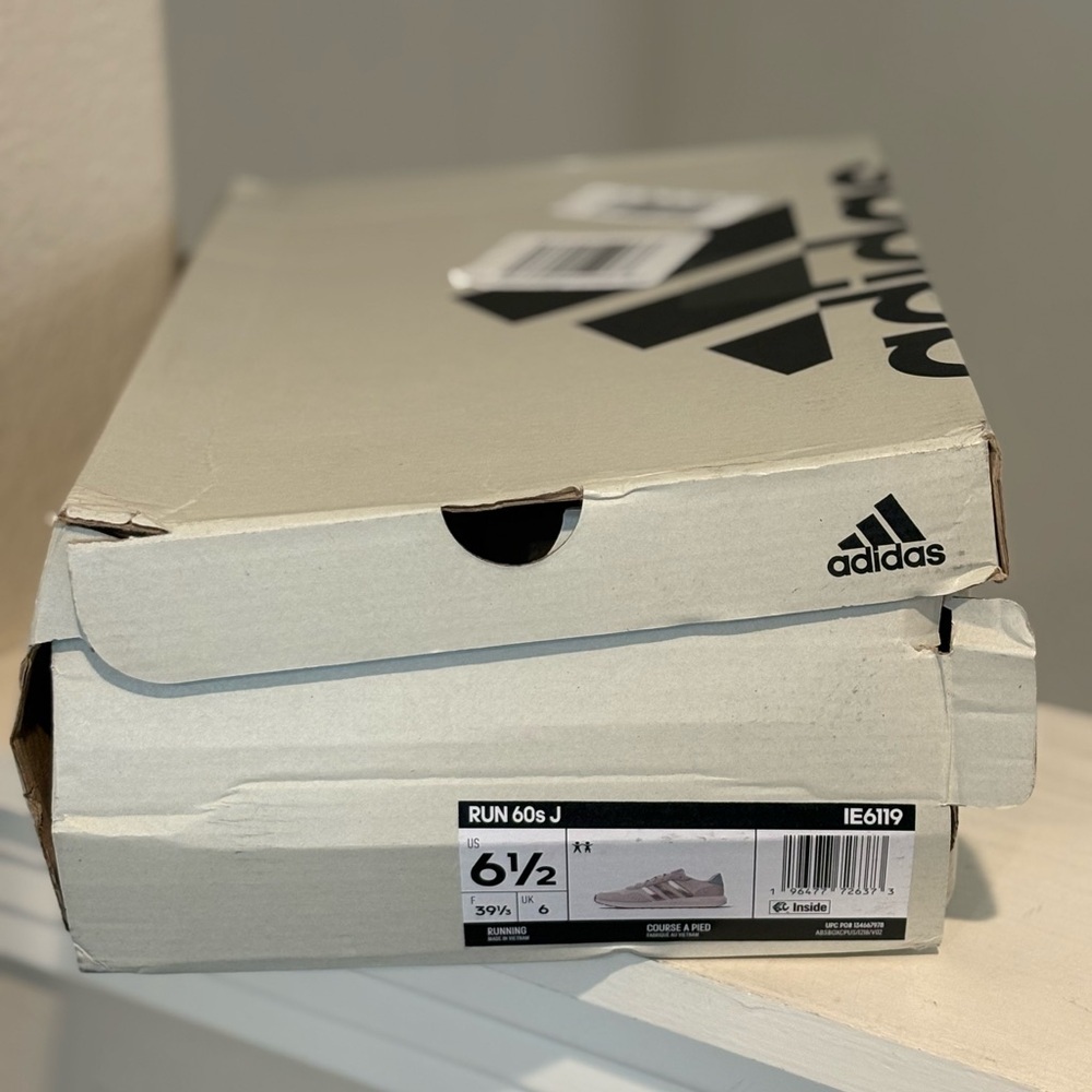 Adidas Run 60s Athletic Shoes Sneakers Size Youth Girl 6.5Y Women 8 White IE6119 - Picture 6 of 9